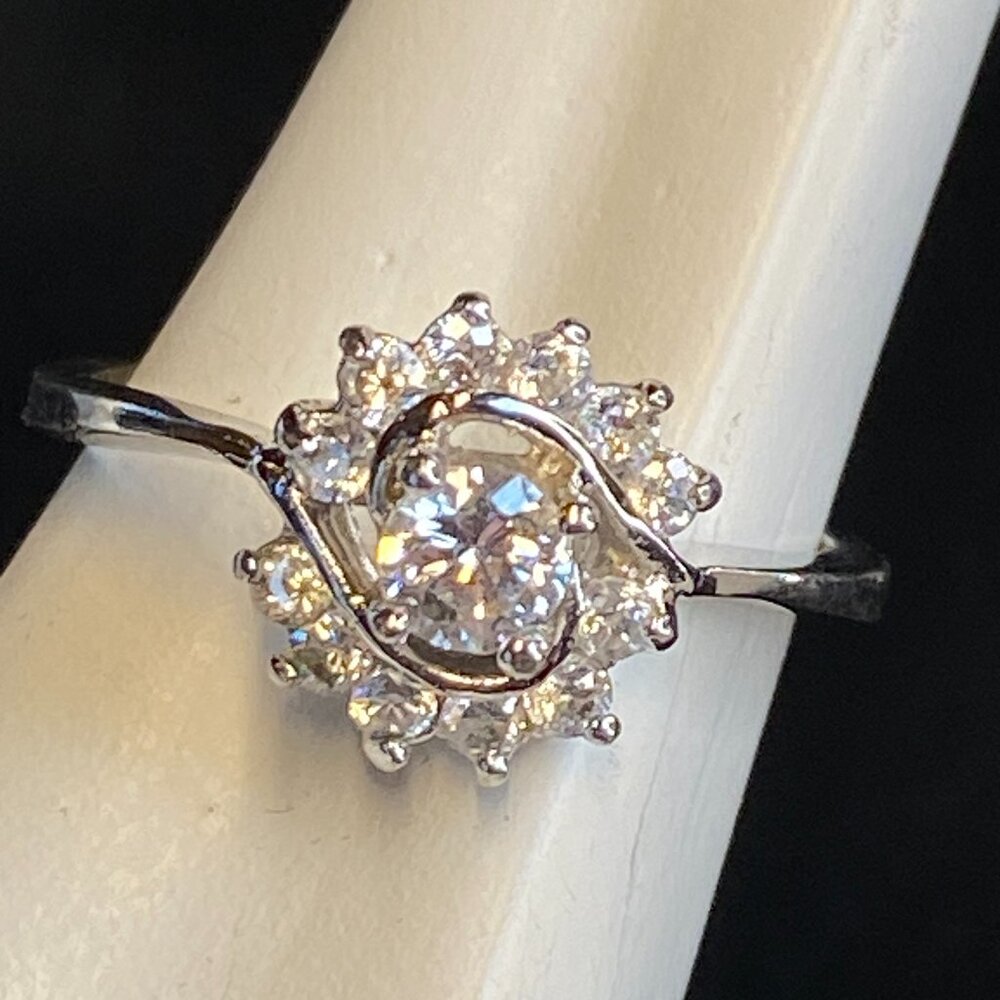 Silvertone 9.5 Cubic Zirconium 13 Stone Cluster Blossom Cocktail Ring